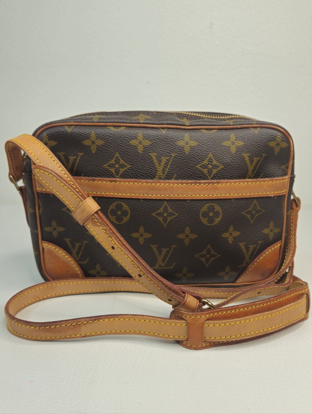 Authentic Louis Vuitton Monogram TrocadΓ©ro 27 Crossbody Shoulder Bag